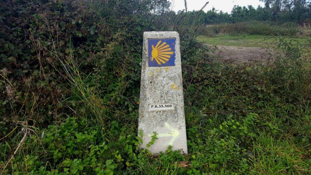 Nog 34 km tot Santiago de Compostela. 