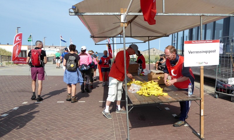 Verrassingspost Wandel4daagse in Egmond