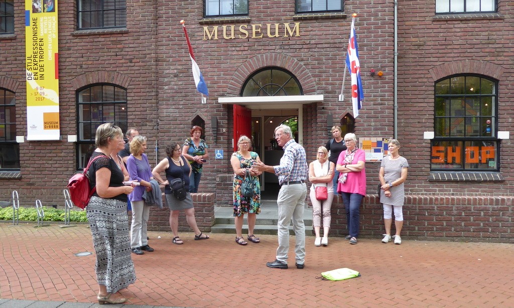 Stadswandeling onder leiding van gids Museum Dr8888