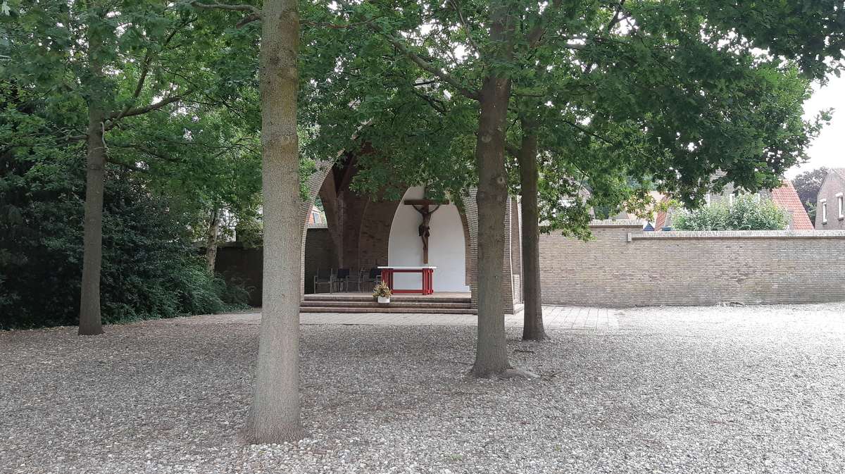 Christoffelpad - Tuin van katholieke kerk Hasselt