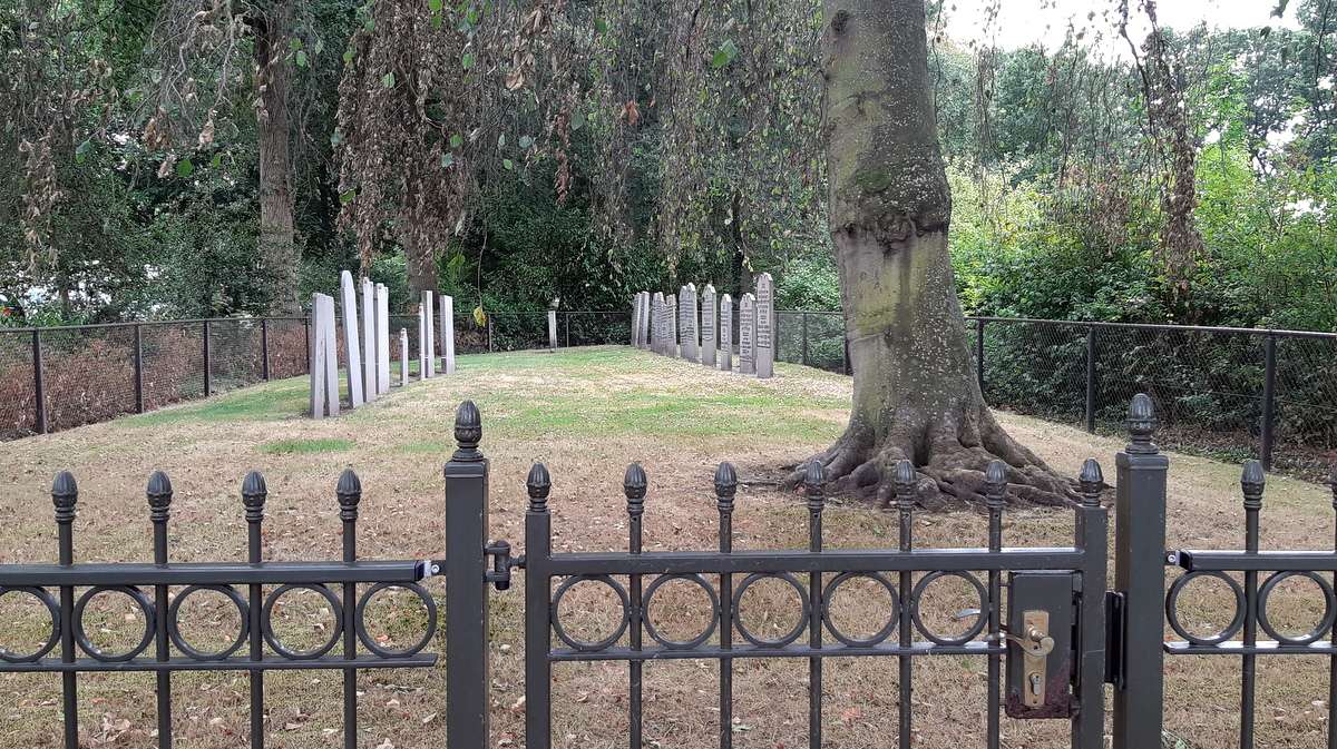Christoffelpad - De Joodse begraafplaats in Hasselt