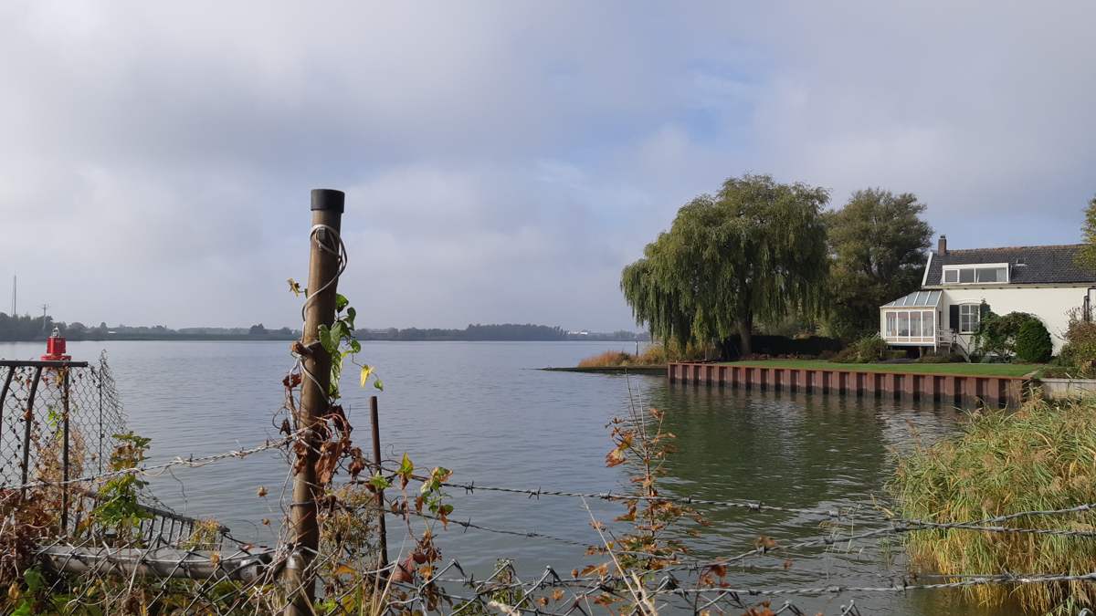 Het veerhuis - IJsselmonde - oude Maas