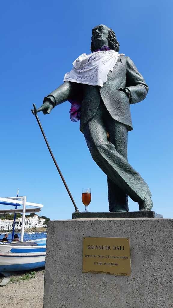 Beeld Salvador Dali - Cadaques