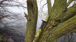 De TOLAD, een wandelstok om as van een dierbare mee te verstrooien