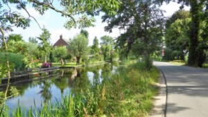 Noord-Hollandpad etappe 15: wandelen van Abcoude tot ’s Gravenland - rivier de Gein