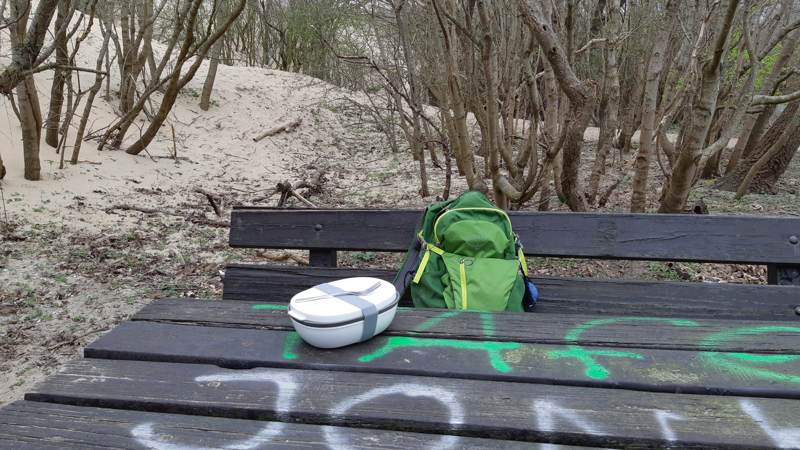 Lunch onderweg picknicktafel