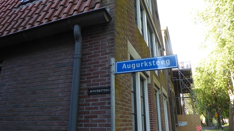 Rare straatnamenroute Enkhuizen