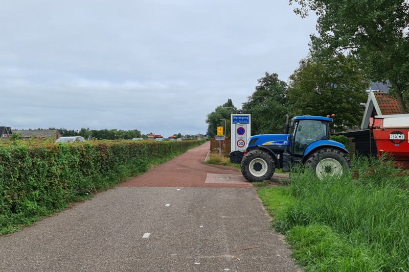 weg langs Noordhollands kanaal