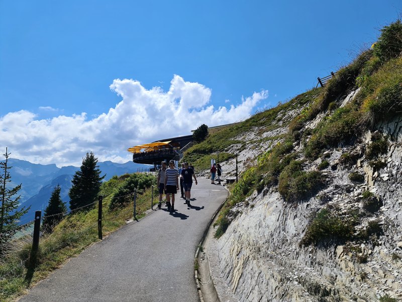 Op weg naar Berghotel Schynige Platte