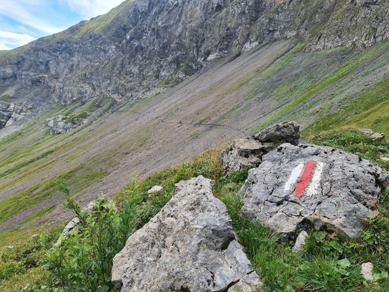 wit-rood-witte markering voor bergpaden