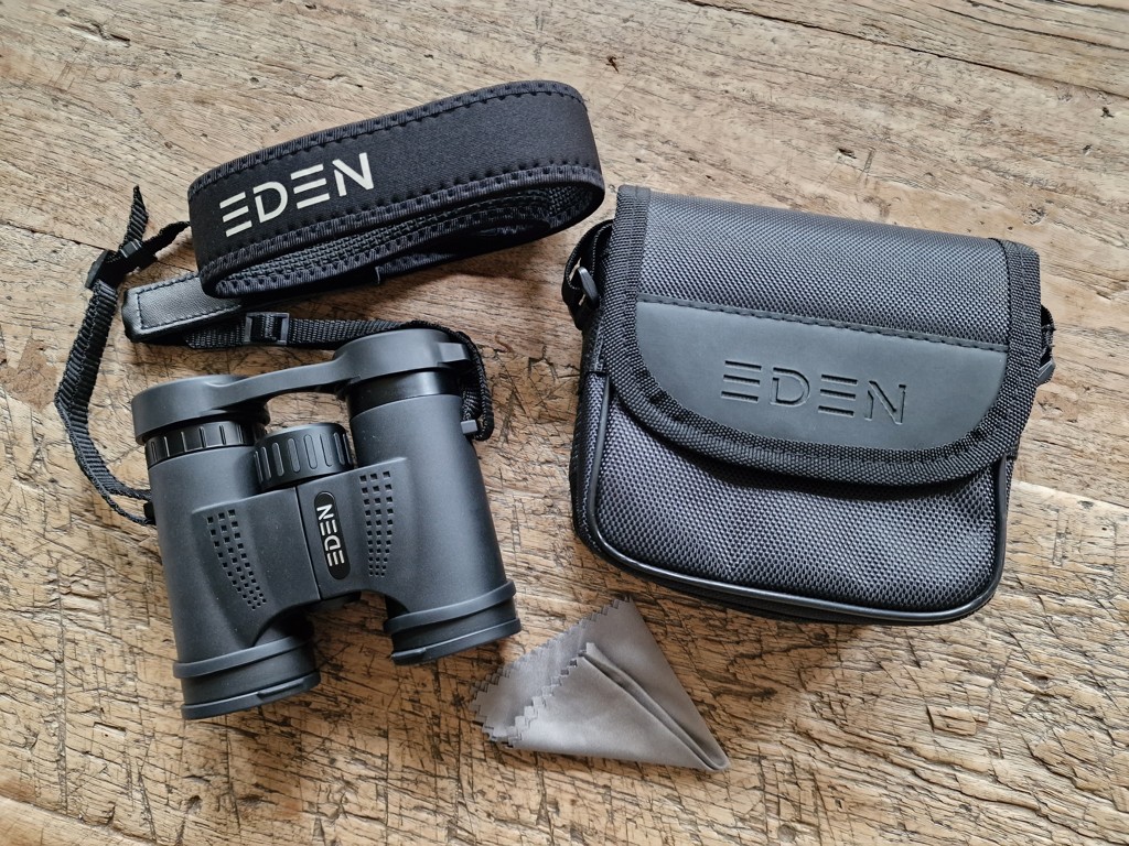 Review: de lichtgewicht Eden 8x32 verrekijker, perfect voor wandelaars - Wandelvrouw