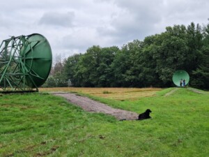 het Melkwegpad heeft fluisterschotels