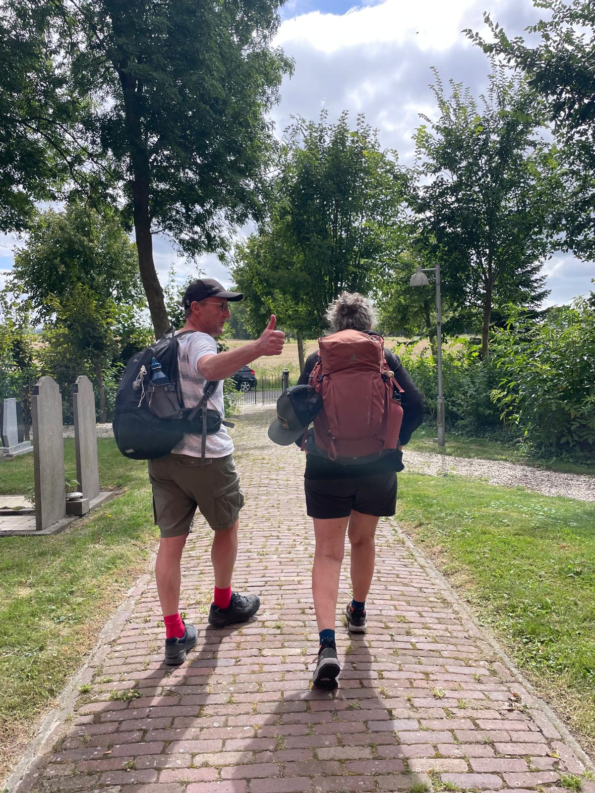 Duim omhoog. Jabikspaad