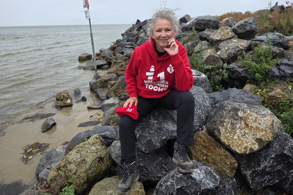 11strandentocht trui en muts