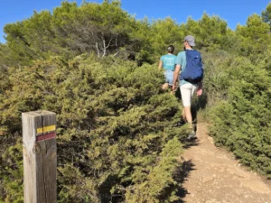 geel0rode wandelmarkering
